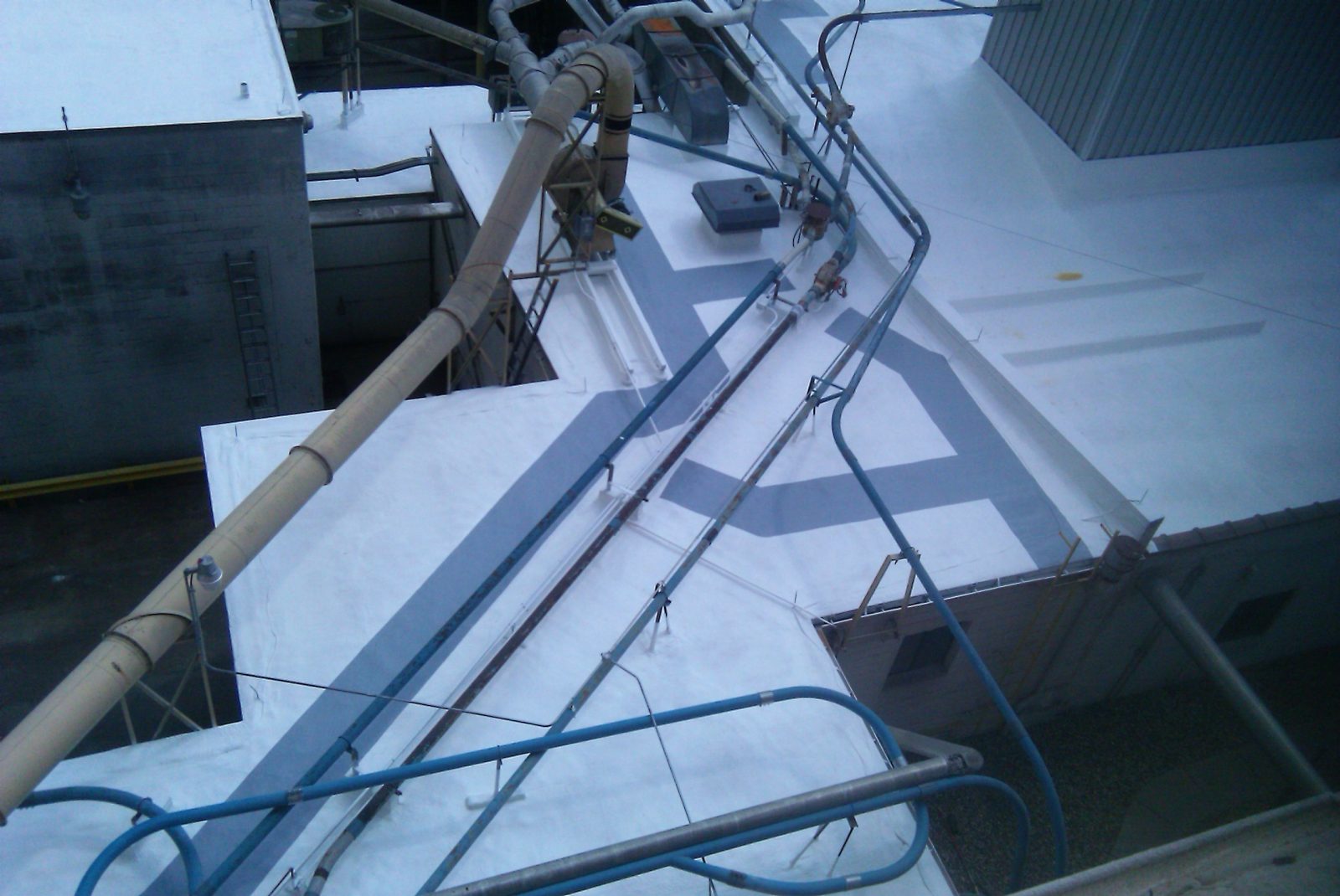 Seamless protective membrane applied over a steel deck