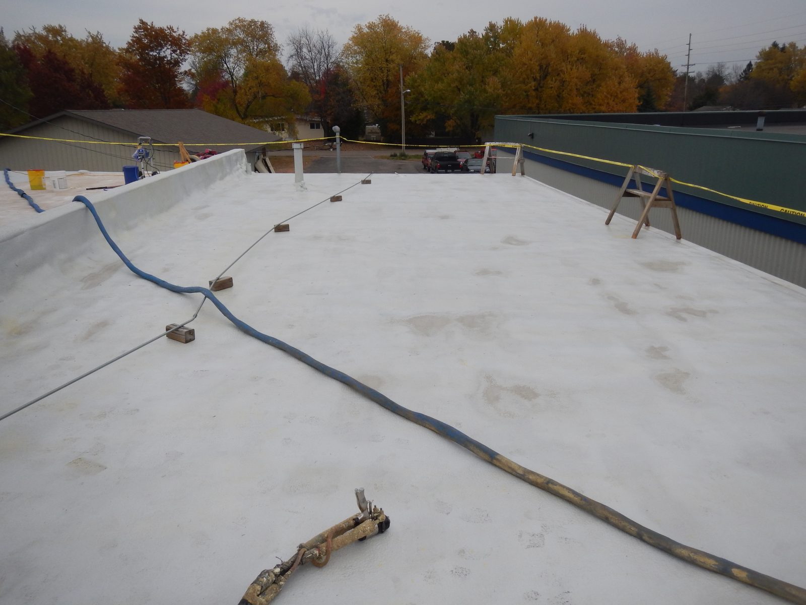 Metal roof coating — Roof job 01